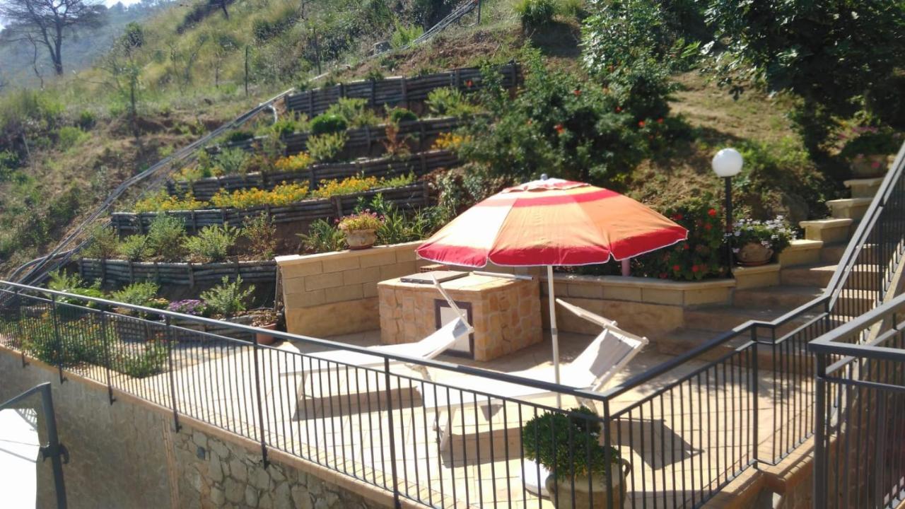 Villa Le Terrazze Чефалу Экстерьер фото
